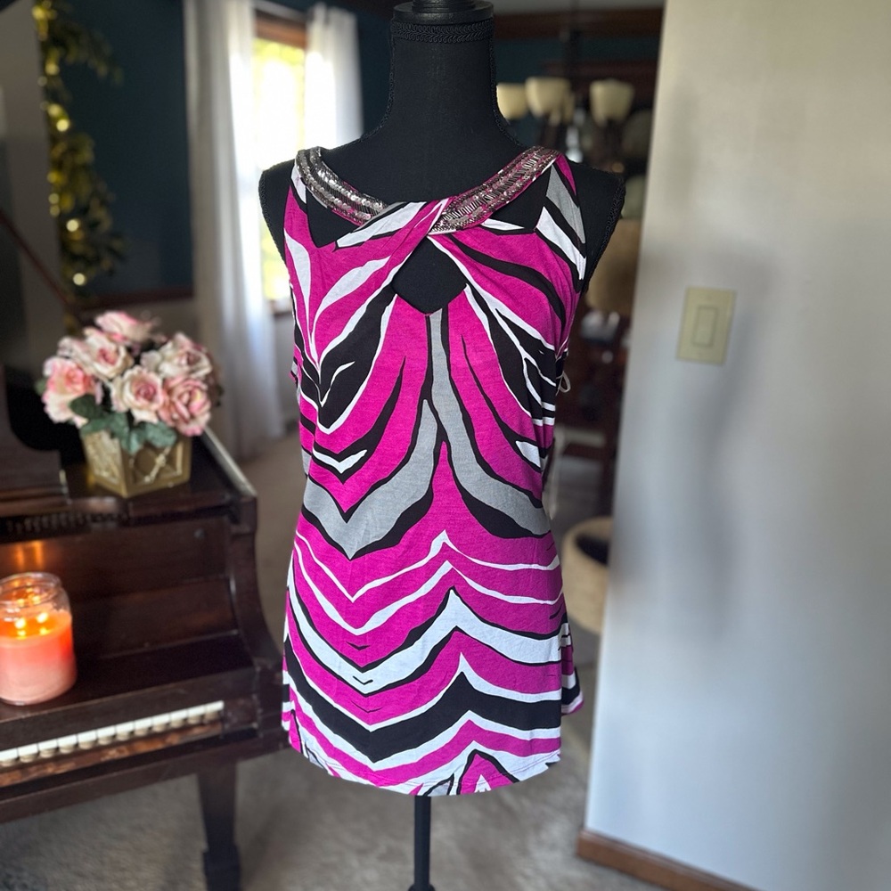INC sequin trimmed top, gorgeous, black, grey, white, magenta.